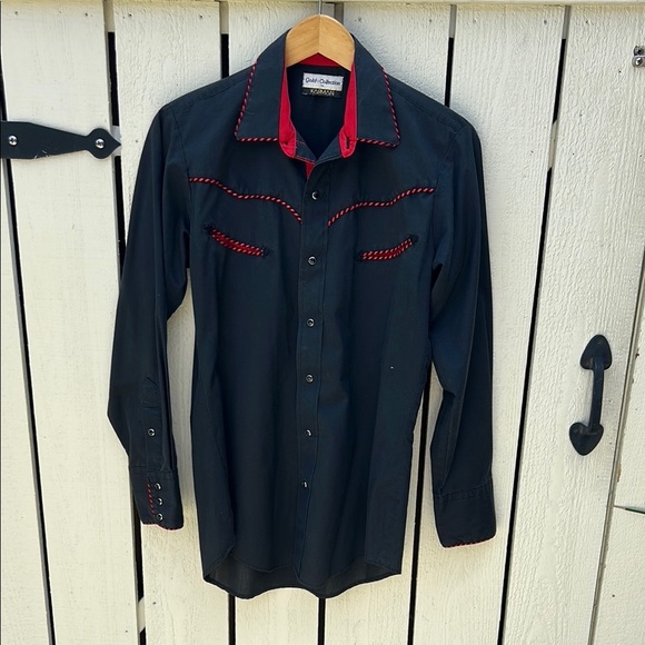 Vintage  Gold Collection  Karman Black and Red Western Shirt  Rockabilly - Picture 1 of 6